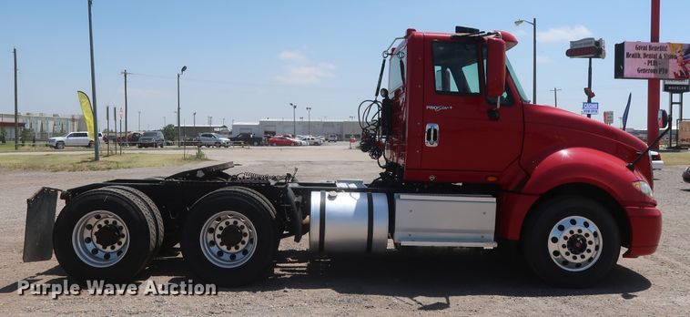 image for item HT9528 2015 International ProStar  semi truck