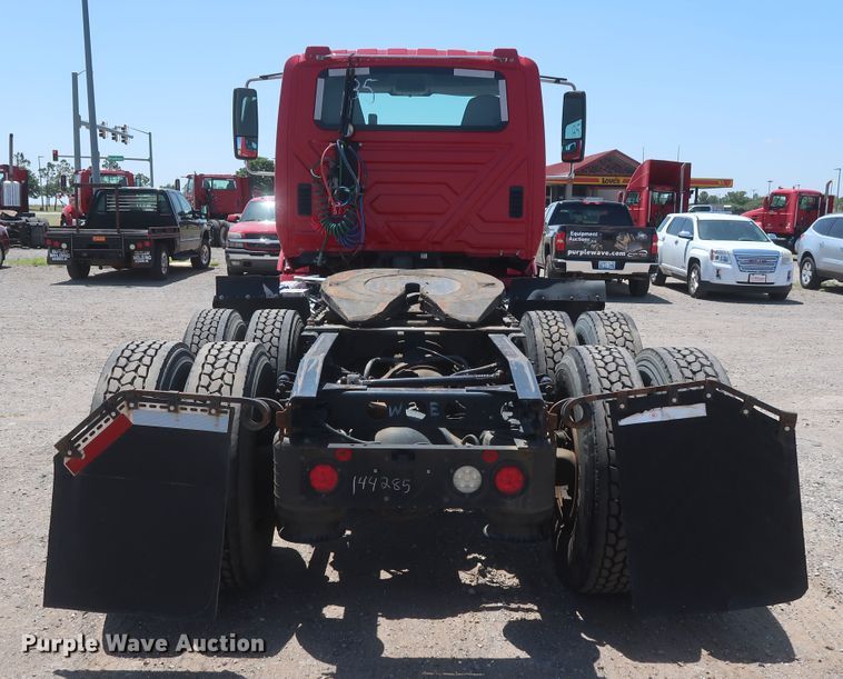 image for item HT9528 2015 International ProStar  semi truck