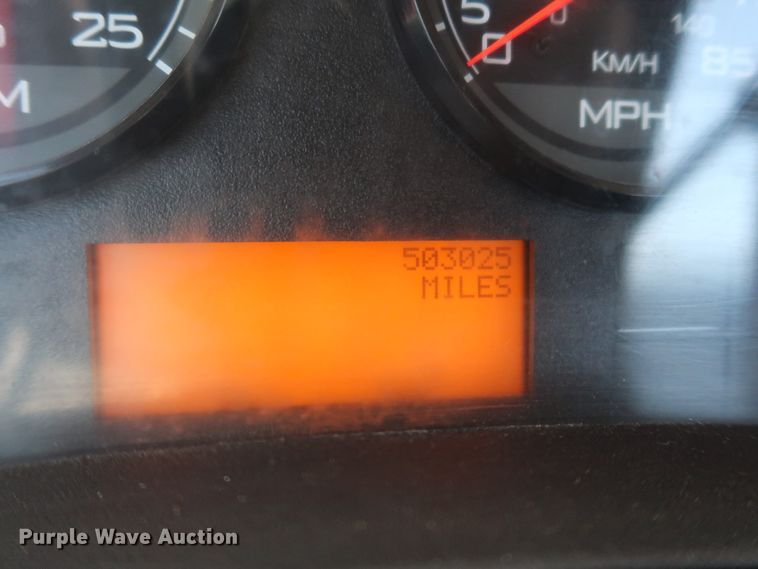 image for item HT9528 2015 International ProStar  semi truck