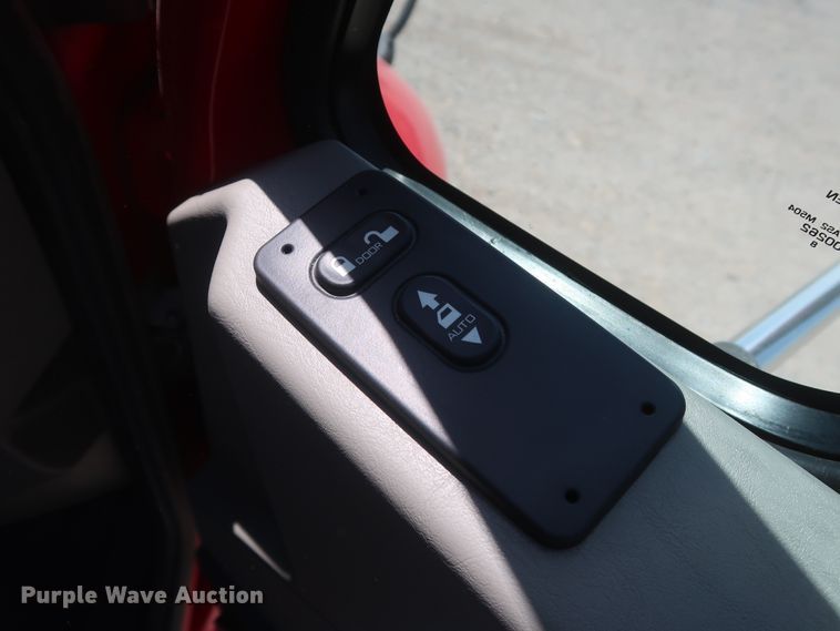 image for item HT9528 2015 International ProStar  semi truck