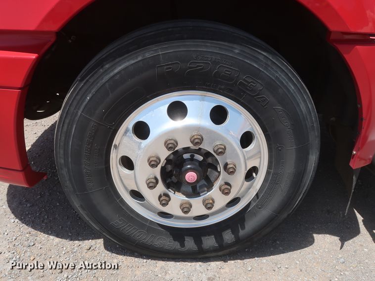 image for item HT9528 2015 International ProStar  semi truck