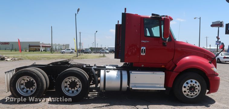 image for item HT9529 2015 International ProStar  semi truck