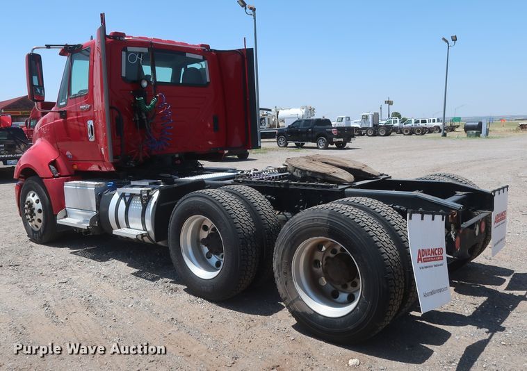 image for item HT9529 2015 International ProStar  semi truck