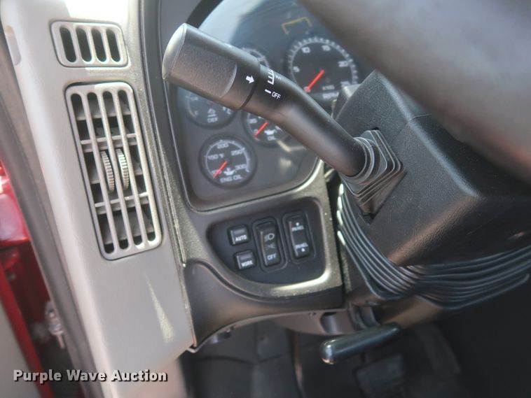 image for item HT9529 2015 International ProStar  semi truck