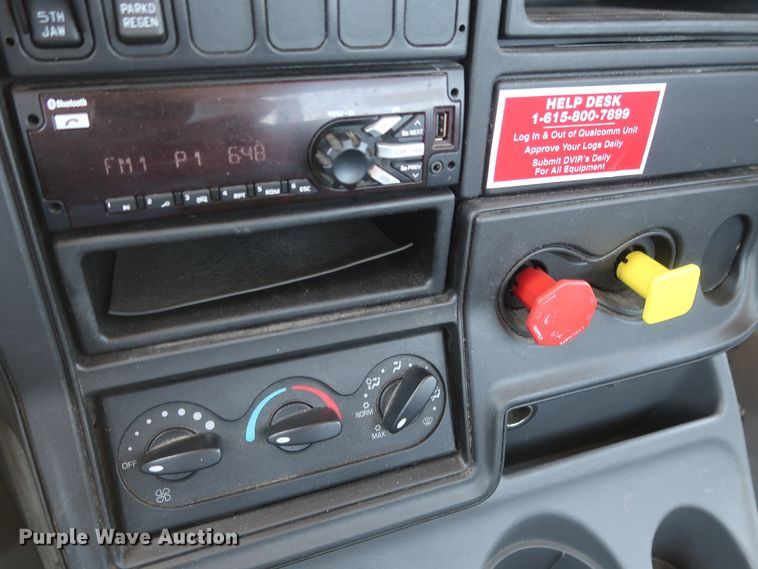 image for item HT9529 2015 International ProStar  semi truck