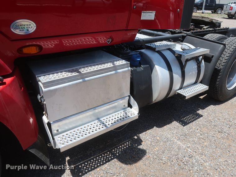 image for item HT9529 2015 International ProStar  semi truck