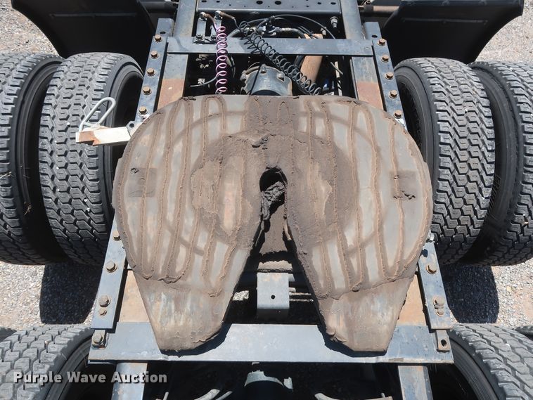 image for item HT9529 2015 International ProStar  semi truck