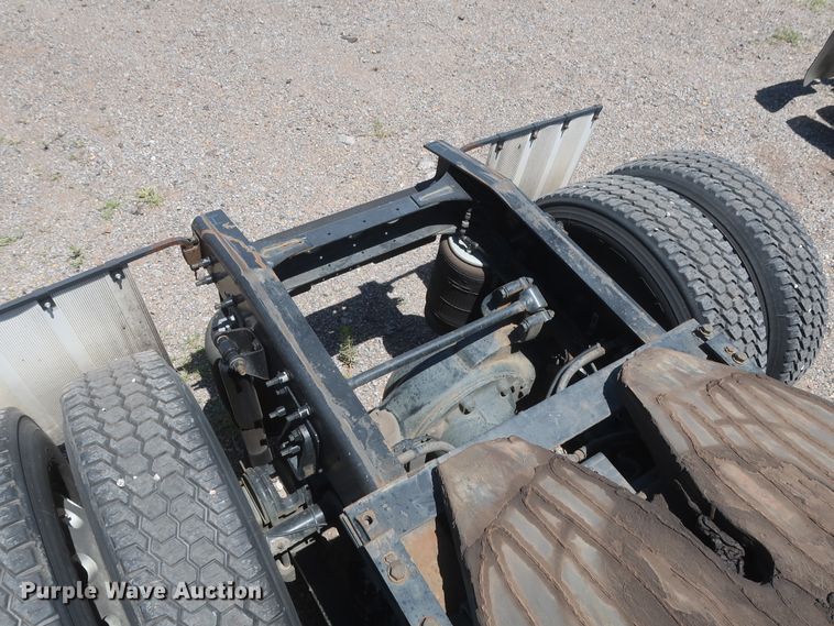 image for item HT9529 2015 International ProStar  semi truck