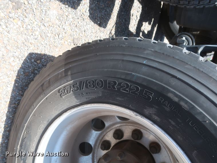 image for item HT9529 2015 International ProStar  semi truck