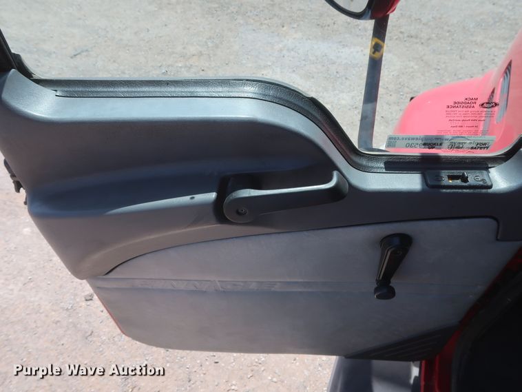 image for item HT9530 2014 Mack CXU612  semi truck