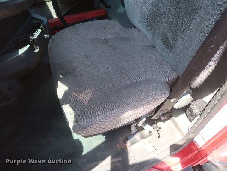 image for item HT9530 2014 Mack CXU612  semi truck