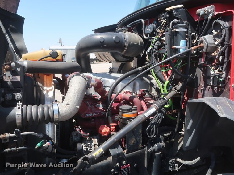 image for item HT9530 2014 Mack CXU612  semi truck