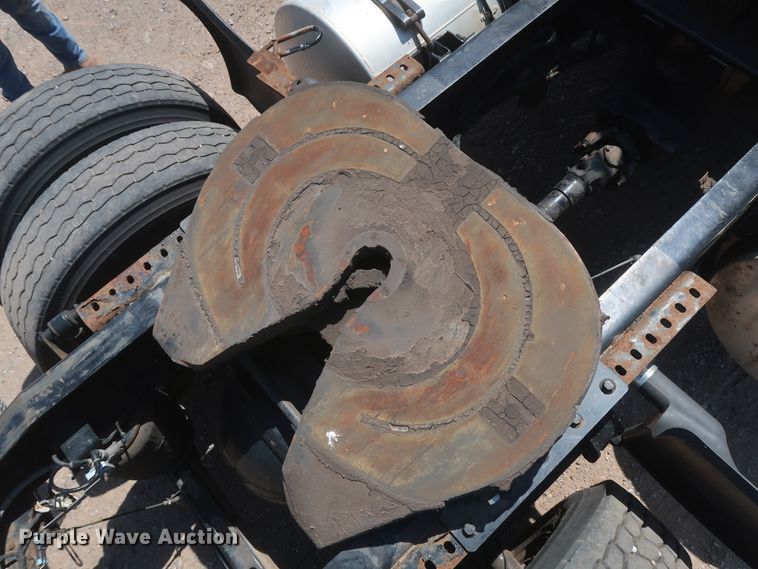 image for item HT9530 2014 Mack CXU612  semi truck