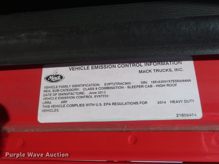 image for item HT9530 2014 Mack CXU612  semi truck