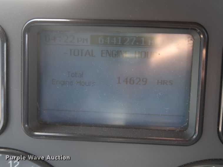 image for item HT9532 2014 Mack CXU612  semi truck