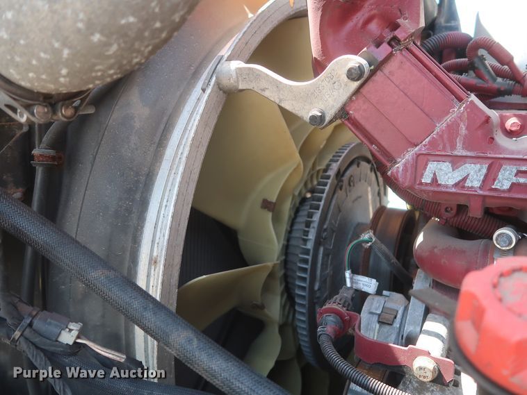 image for item HT9532 2014 Mack CXU612  semi truck