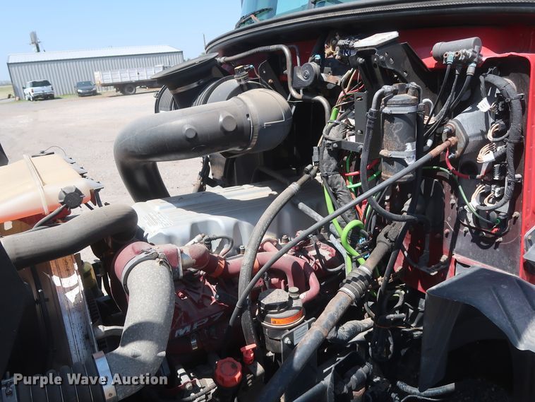 image for item HT9532 2014 Mack CXU612  semi truck