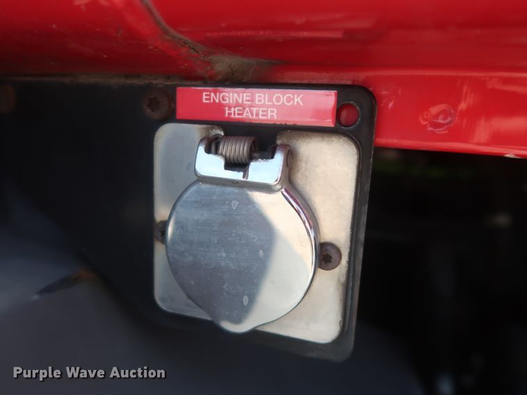 image for item HT9532 2014 Mack CXU612  semi truck