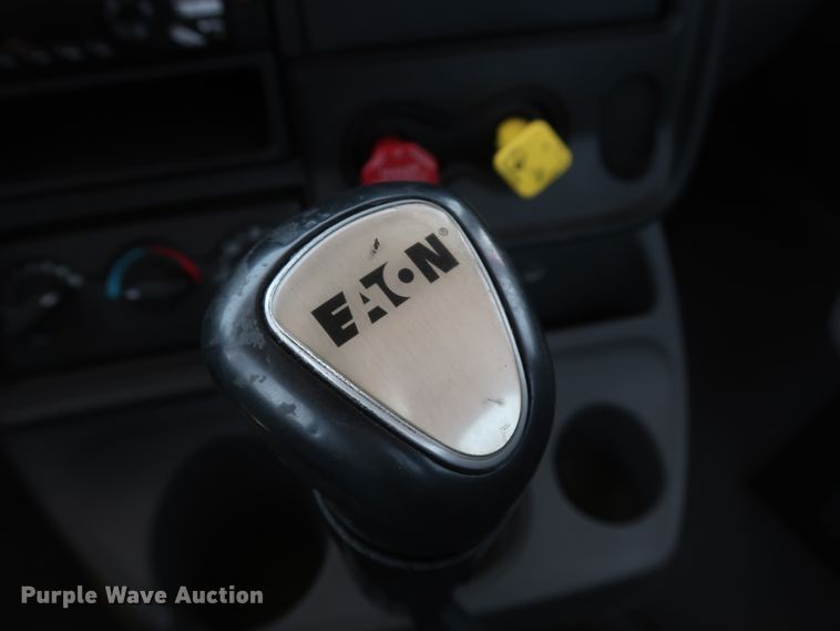 image for item HT9557 2015 International ProStar  semi truck