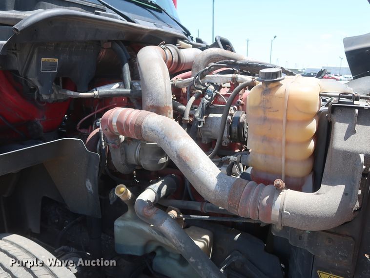 image for item HT9557 2015 International ProStar  semi truck