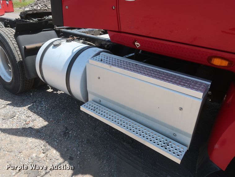 image for item HT9557 2015 International ProStar  semi truck