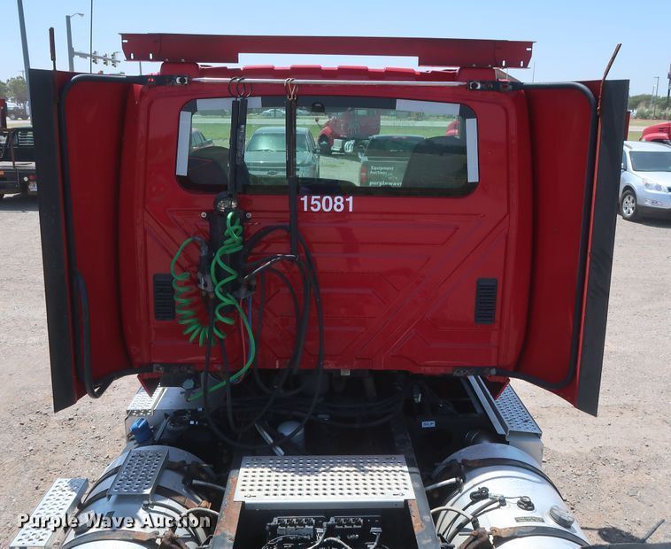 image for item HT9557 2015 International ProStar  semi truck