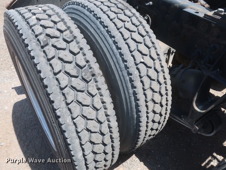 image for item HT9557 2015 International ProStar  semi truck