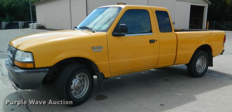 image for item DB4999 2000 Ford Ranger  SuperCab pickup truck
