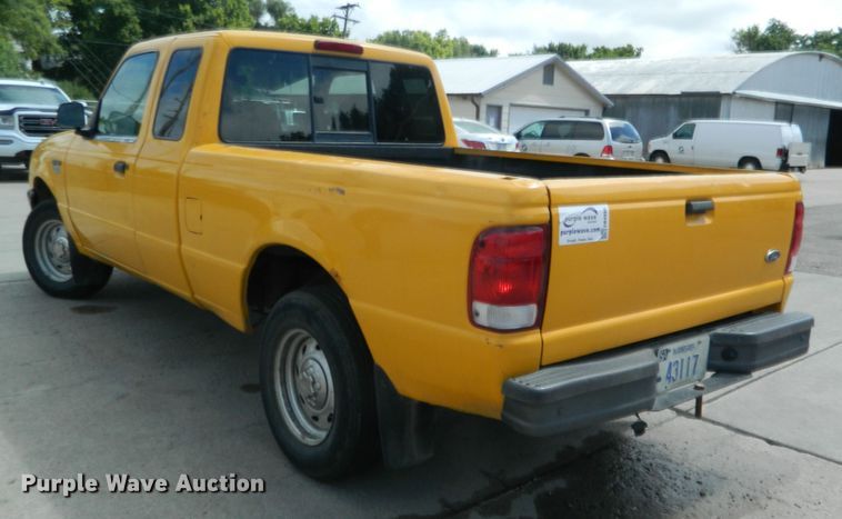 image for item DB4999 2000 Ford Ranger  SuperCab pickup truck