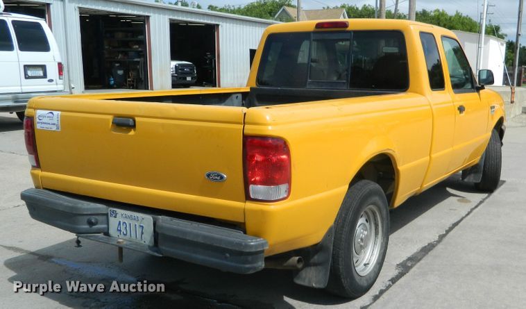 image for item DB4999 2000 Ford Ranger  SuperCab pickup truck