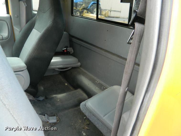 image for item DB4999 2000 Ford Ranger  SuperCab pickup truck