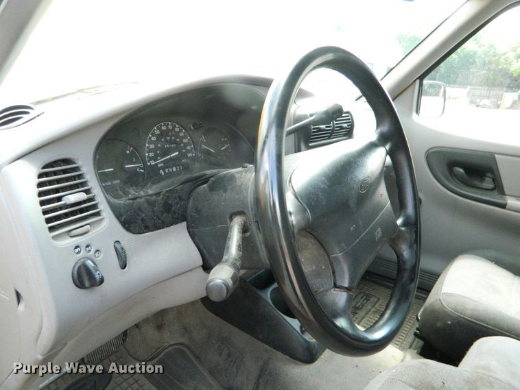 image for item DB4999 2000 Ford Ranger  SuperCab pickup truck