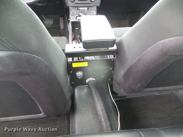 image for item DD0411 2014 Dodge Charger Police