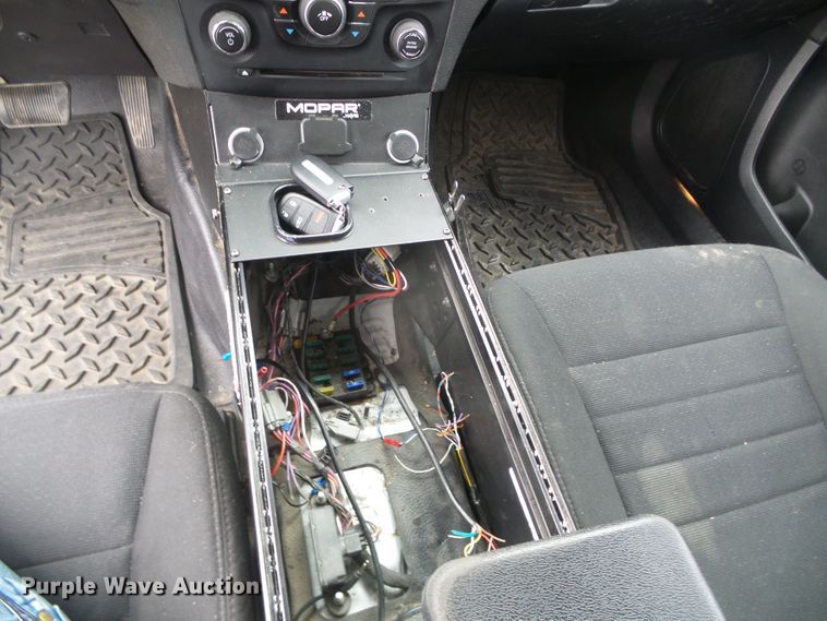 image for item DD0411 2014 Dodge Charger Police