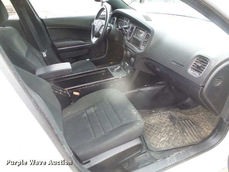 image for item DD0411 2014 Dodge Charger Police