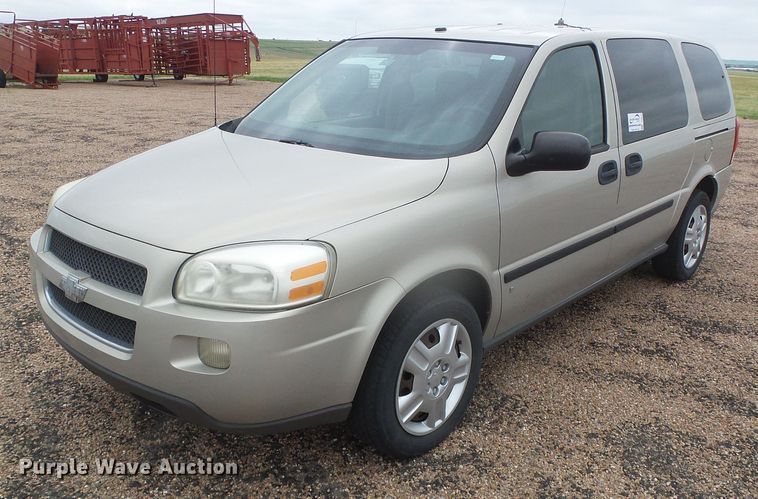 image for item DD0412 2008 Chevrolet Uplander  van