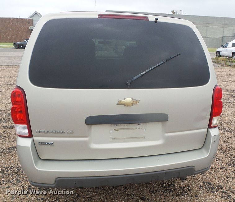 image for item DD0412 2008 Chevrolet Uplander  van