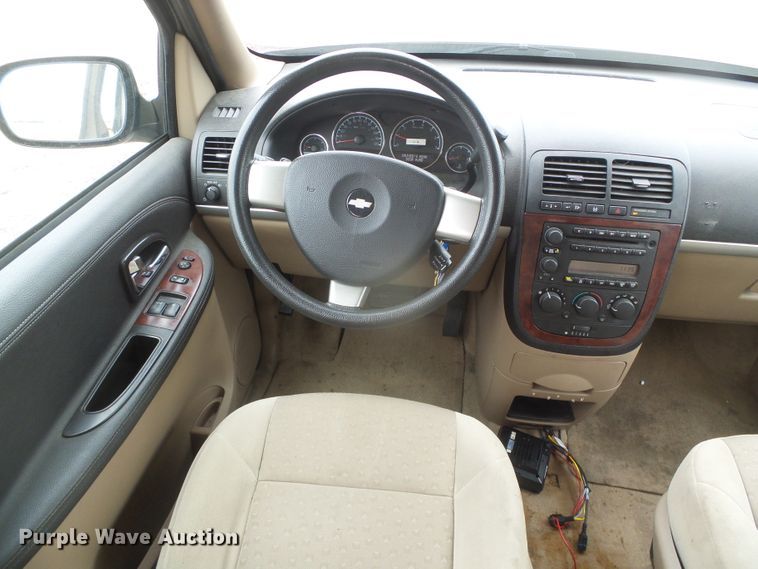 image for item DD0412 2008 Chevrolet Uplander  van