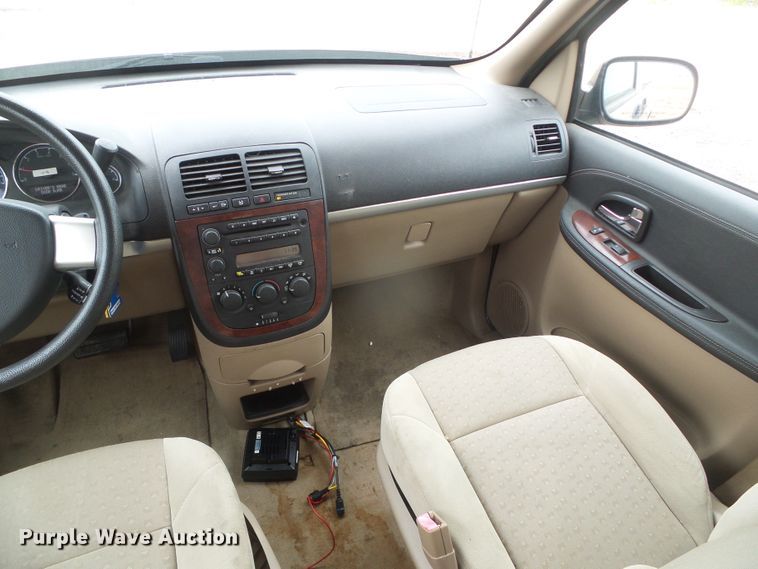 image for item DD0412 2008 Chevrolet Uplander  van