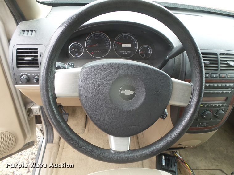 image for item DD0412 2008 Chevrolet Uplander  van