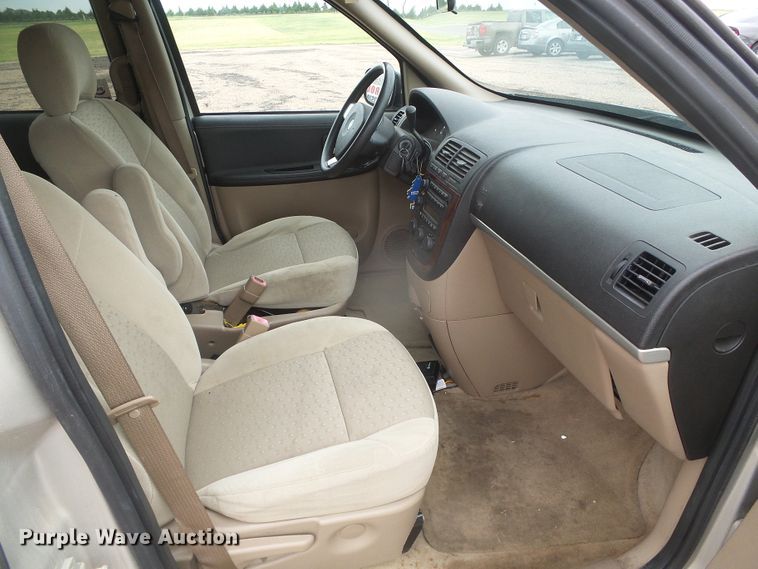 image for item DD0412 2008 Chevrolet Uplander  van