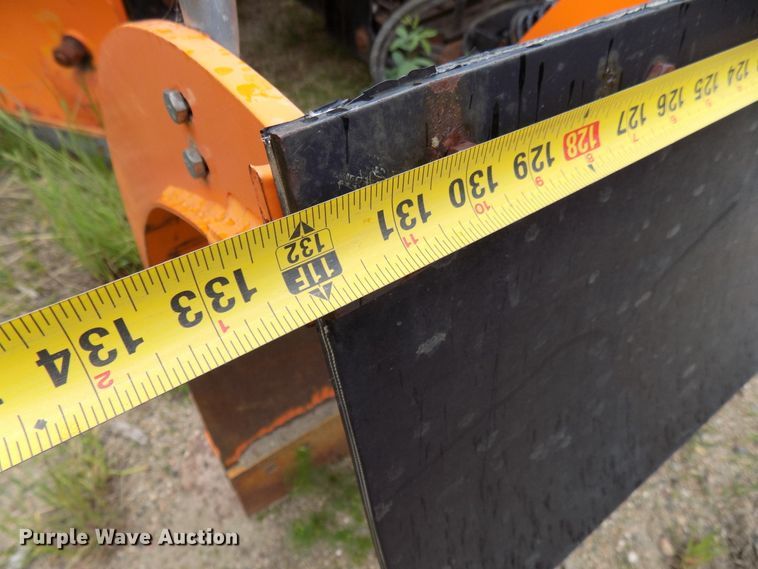 image for item DD6129 2001 Freightliner FL80  spreader truck