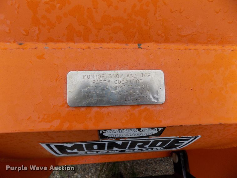 image for item DD6129 2001 Freightliner FL80  spreader truck