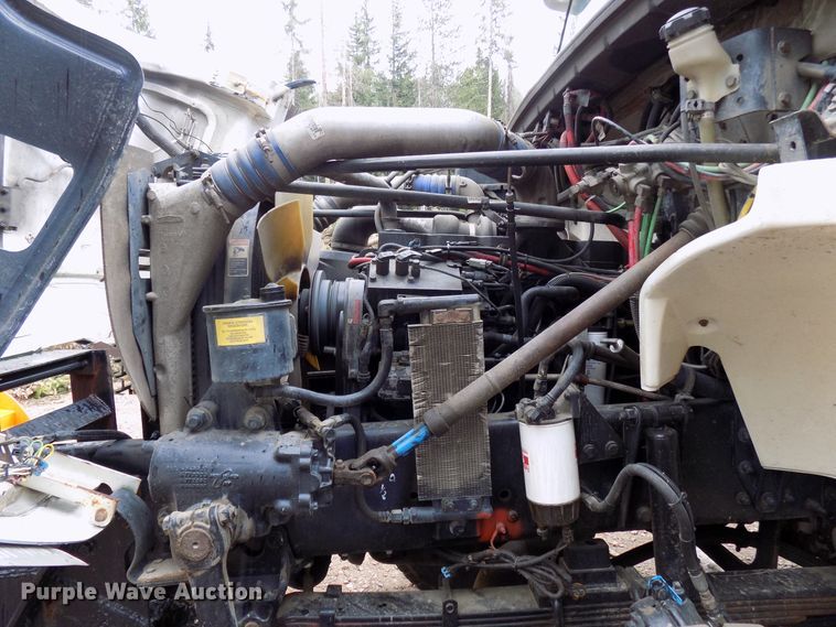 image for item DD6130 2001 Freightliner FL80  spreader truck