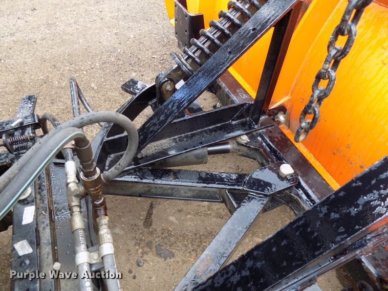 image for item DD6130 2001 Freightliner FL80  spreader truck