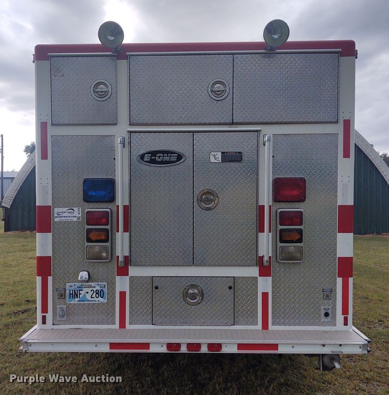 image for item DE7028 1996 Freightliner FL80  E-One heavy wet rescue fire truck