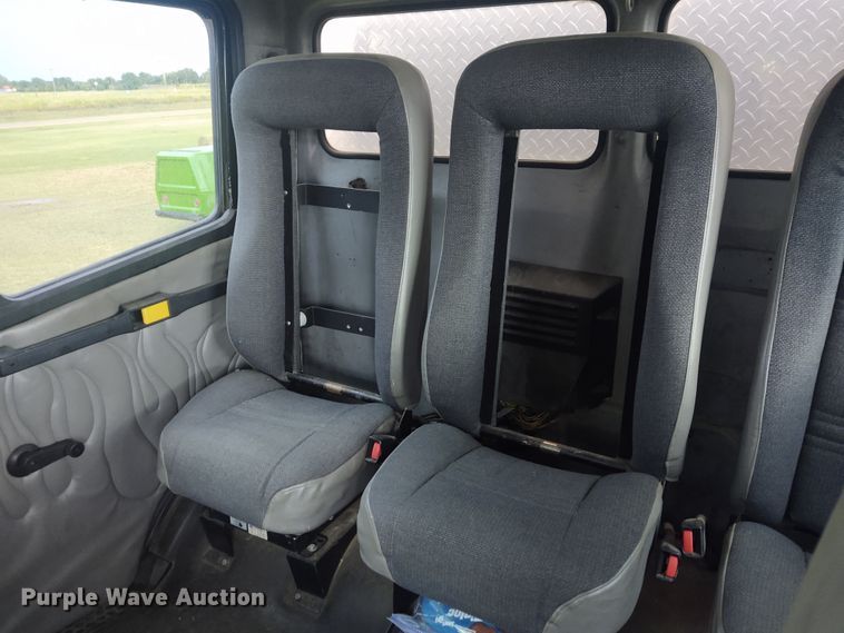 image for item DE7028 1996 Freightliner FL80  E-One heavy wet rescue fire truck