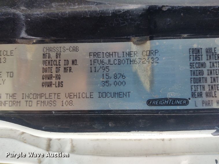 image for item DE7028 1996 Freightliner FL80  E-One heavy wet rescue fire truck