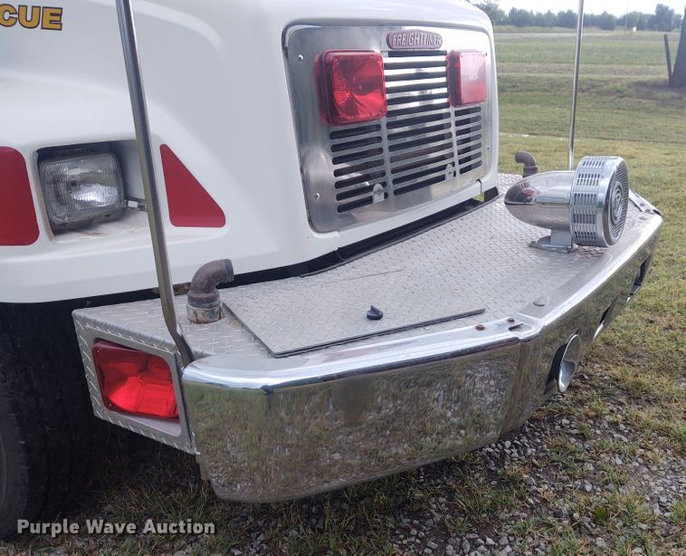 image for item DE7028 1996 Freightliner FL80  E-One heavy wet rescue fire truck