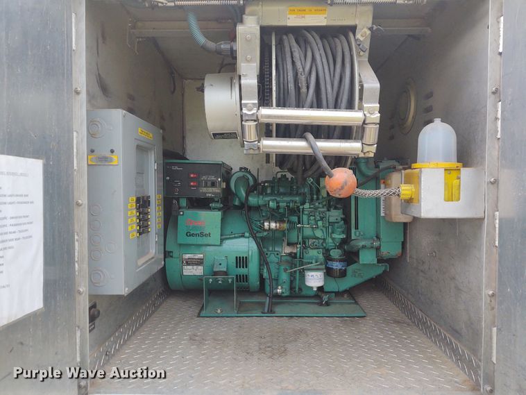 image for item DE7028 1996 Freightliner FL80  E-One heavy wet rescue fire truck